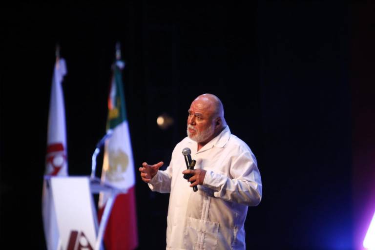 Mercado de vivienda vertical en Mazatlán podría colapsar, advierte Manuel Clouthier