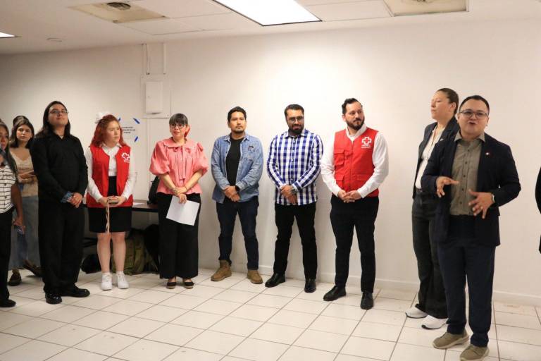 Llevan ‘Retratos que salvan vidas’ a la UAdeO