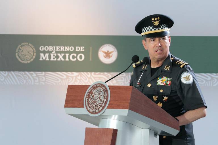 Sheinbaum nombra a ex comandante de la Guardia Nacional como Cónsul en Dallas