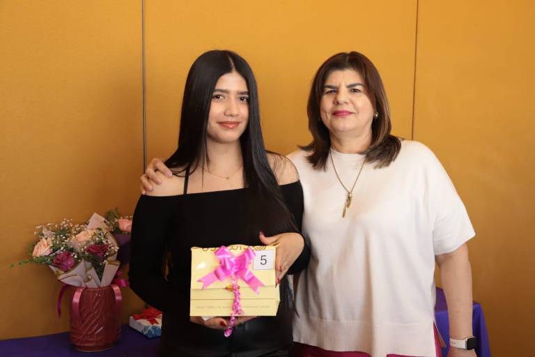 Reconocen a mujeres de Noroeste Culiacán con motivo del Día de la Mujer