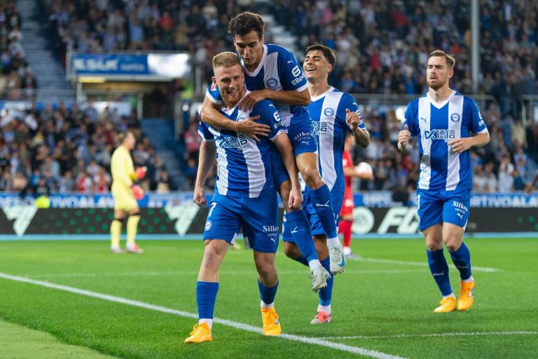 El Alavés confirma sus buenas sensaciones ante un débil Sevilla