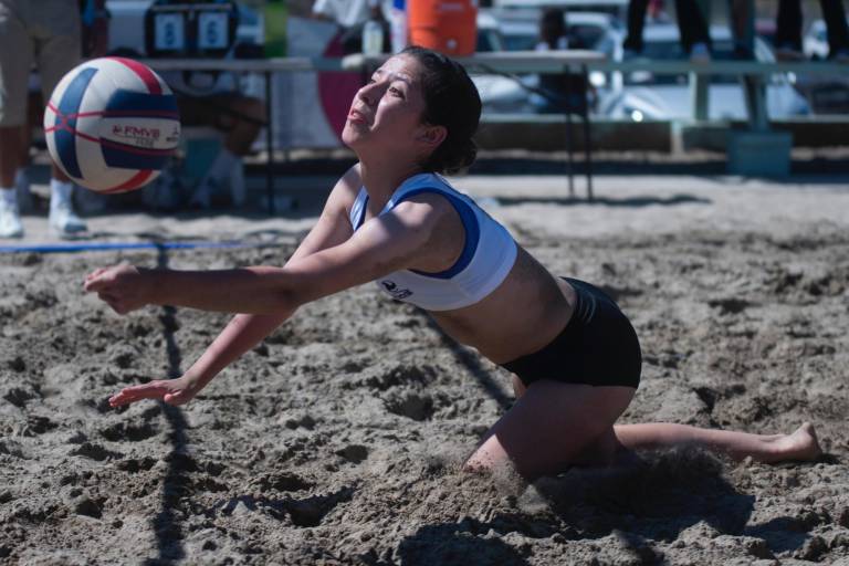 Guasave, el ‘rey’ del voleibol de playa en estatal de Juegos Conade