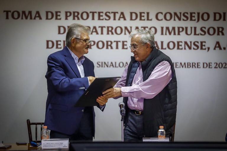 Rocha Moya toma protesta al Patronato Impulsor del Deporte