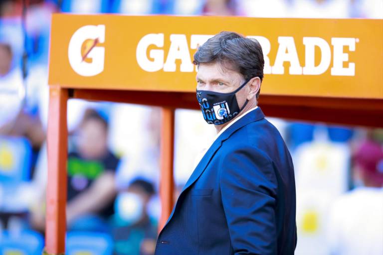 Hernán Cristante denuncia amenazas de muerte en Querétaro; hay jugadores que piden irse