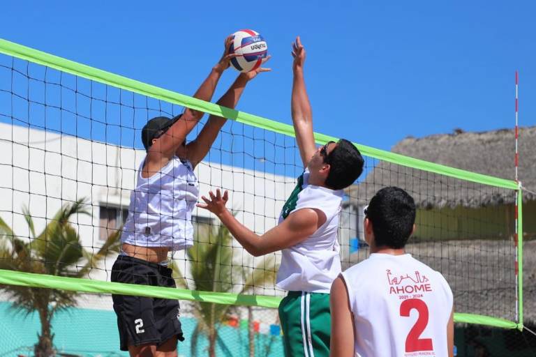 Domina Guasave el estatal de voleibol de playa