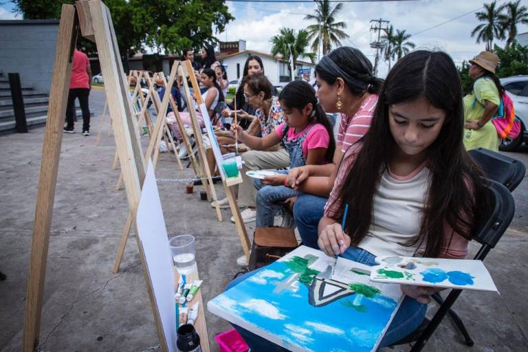 Se inspiran en La Lomita para plasmar su arte