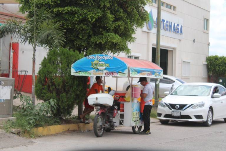Altas temperaturas disparan ventas de productos refrescantes en Rosario