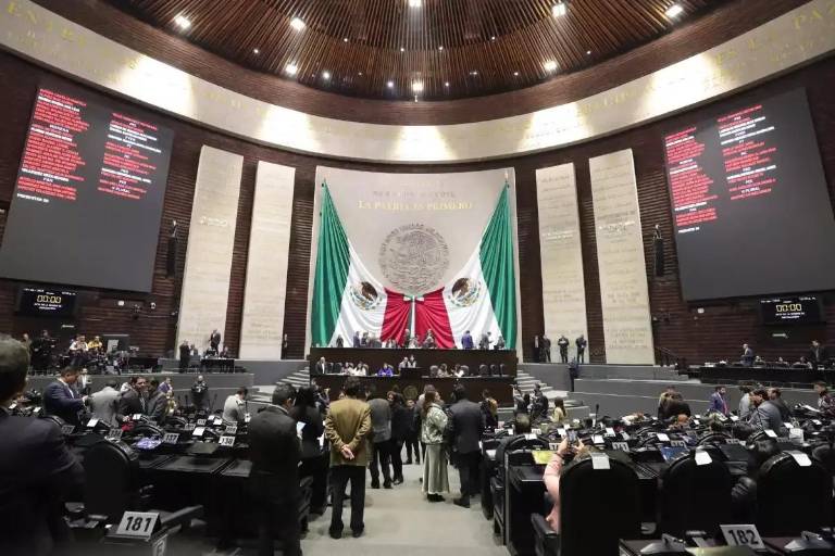 Diputados y senadores se dan su Navidad: se regalan 21 días de descanso y hasta $500 mil de dietas y aguinaldo