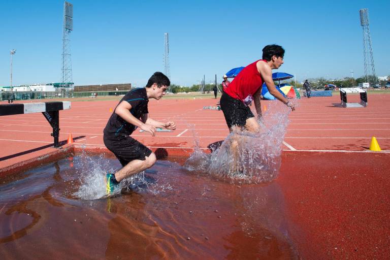 Muestra Navolato buen trabajo en Zonal de atletismo
