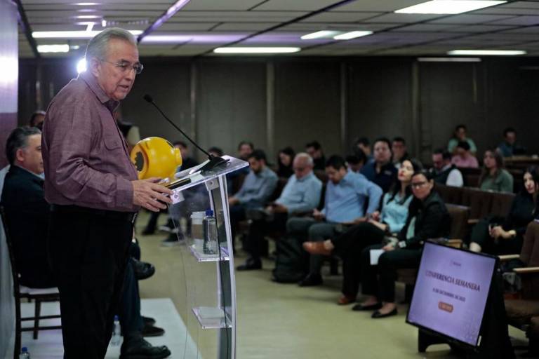 Autoridades de la UAS deben detener persecución política contra docentes, señala Rocha Moya