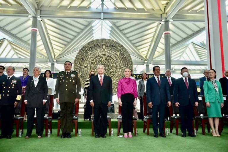 Se inaugura Aeropuerto Internacional Felipe Ángeles en Santa Lucía