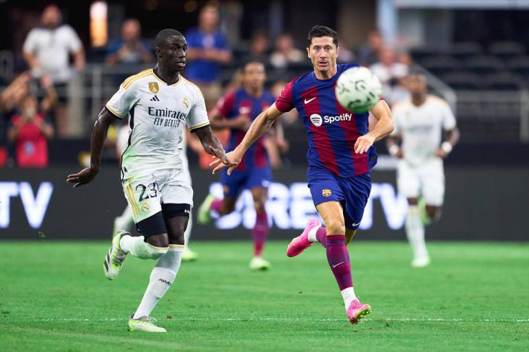 Barcelona vence al Real Madrid en el Clásico de Dallas