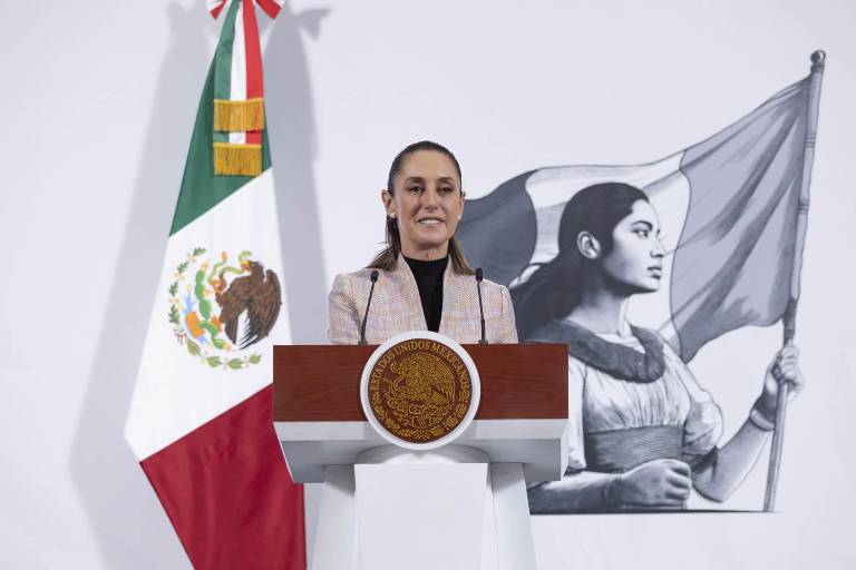 Es lamentable muerte de maestra y taxista, sea infarto o agresión, responde Sheinbaum a Nahle