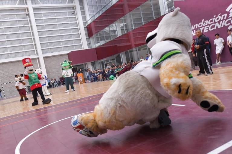 Partido de exhibición de fútbol entre Botargas promueve salud y activación en el marco del Mundial Social 2026