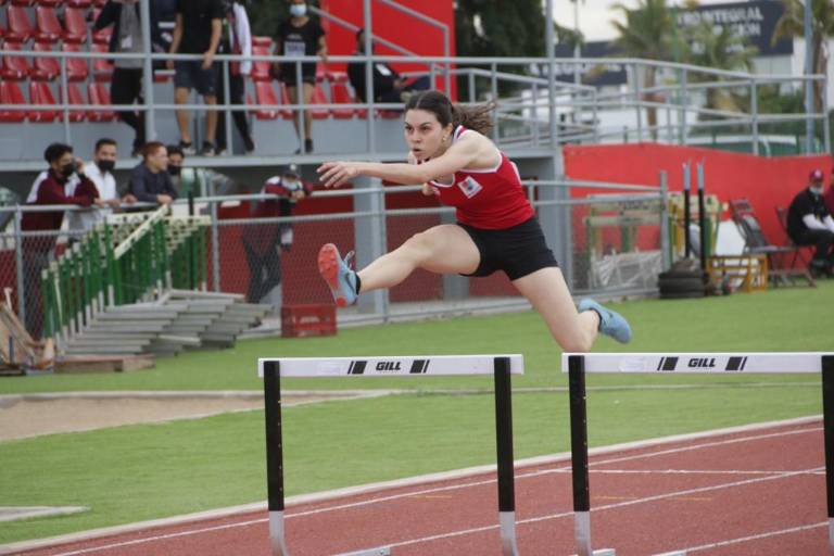 Culiacán arrasa en el atletismo estatal de los Juegos Conade