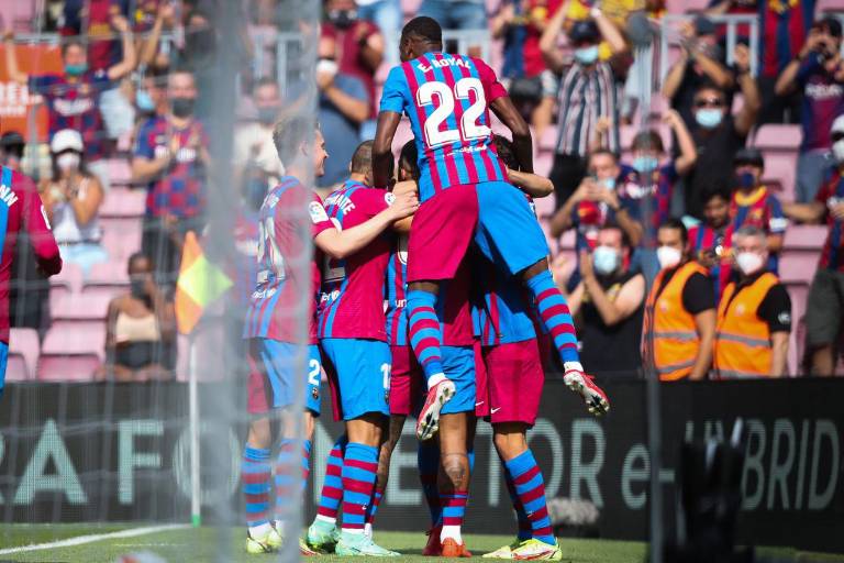 El Barcelona vence 2-1 al Getafe de JJ Macías en la tercera fecha de la Liga española