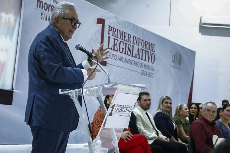 Estamos sacando adelante a Sinaloa con el apoyo de todos ustedes: Rocha Moya a diputados