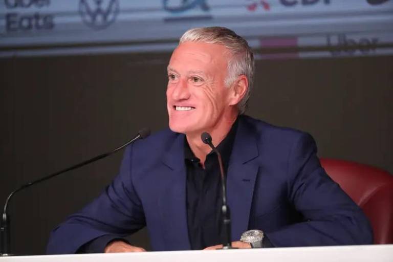Deschamps extiende su contrato con Francia hasta el Mundial de 2026