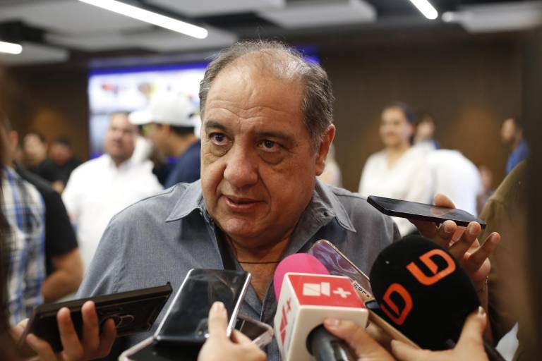 Todas las crisis tienen oportunidades; la sociedad también tiene que aportar a la solución: Llausás