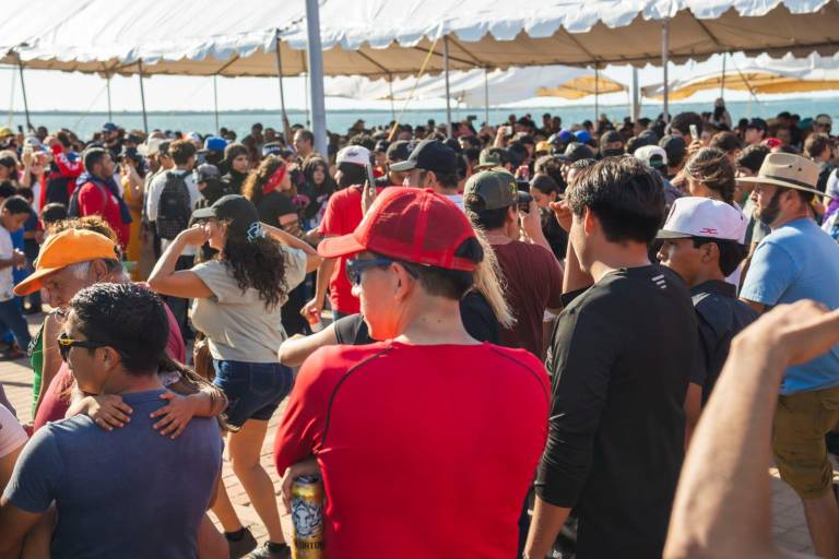 Comerciantes de Altata reportan menor afluencia de turistas que la anunciada por el Gobierno de Sinaloa