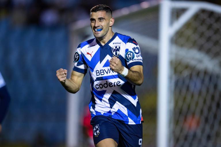 Rayados golea en Guatemala al Comunicaciones y está cerca de avanzar