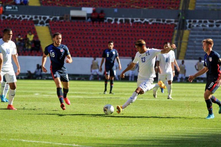 Estados Unidos se queda sin Olímpicos en futbol