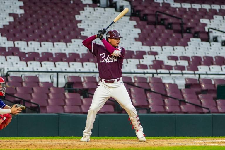 Tomateros practica antes de viajar a Puerto Vallarta