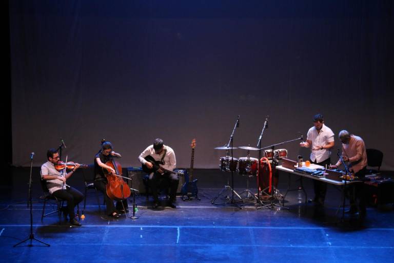 Singular viaje por la improvisación sonora ofrece Templum Ensamble