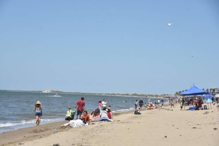 ‘Estamos muy a gusto en Ahome, hay mucho gobierno’: vacacionista