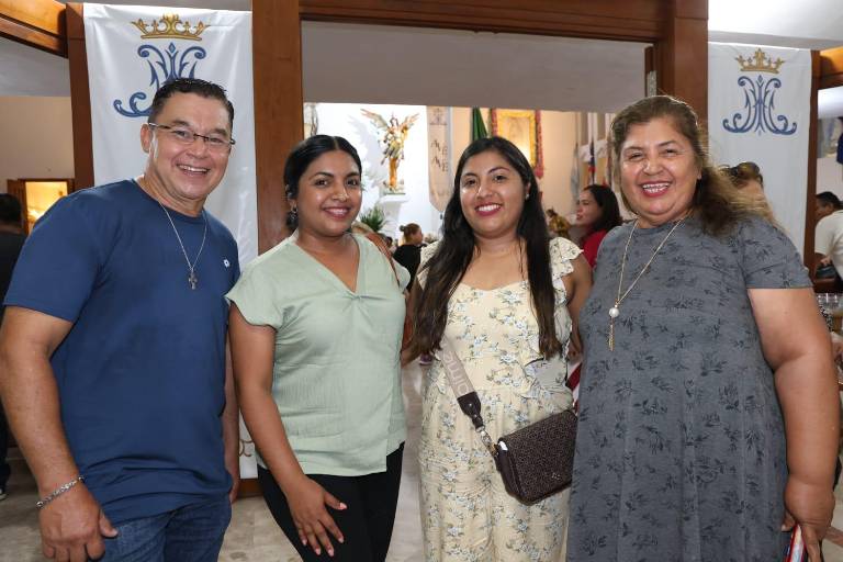 Participan en los festejos a Nuestra Señora de Fátima
