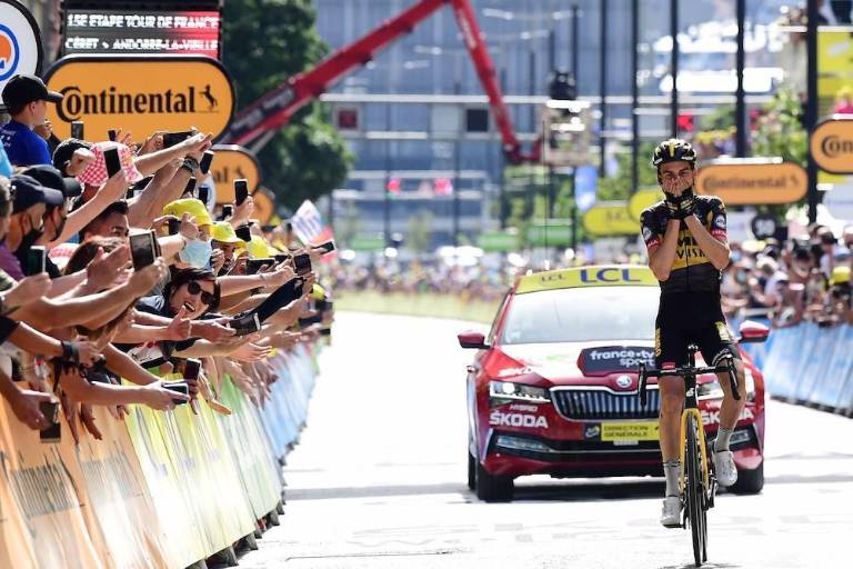 Sepp Kuss se impone en solitario en etapa 15 del Tour de Francia