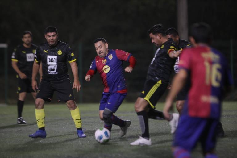 Federales sigue en la cima de su sector en Liga Superveteranos
