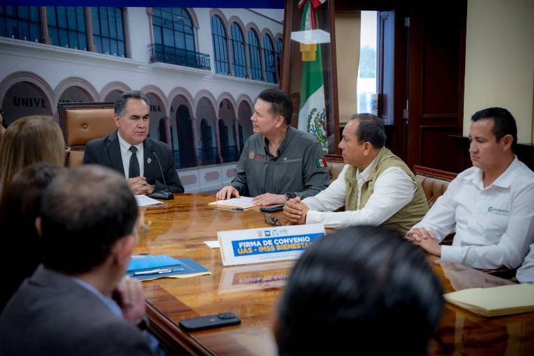 La UAS e IMSS-Bienestar firman convenio de colaboración en beneficio de los estudiantes y la comunidad; coordinan esfuerzos en salud, investigación y práctica profesional