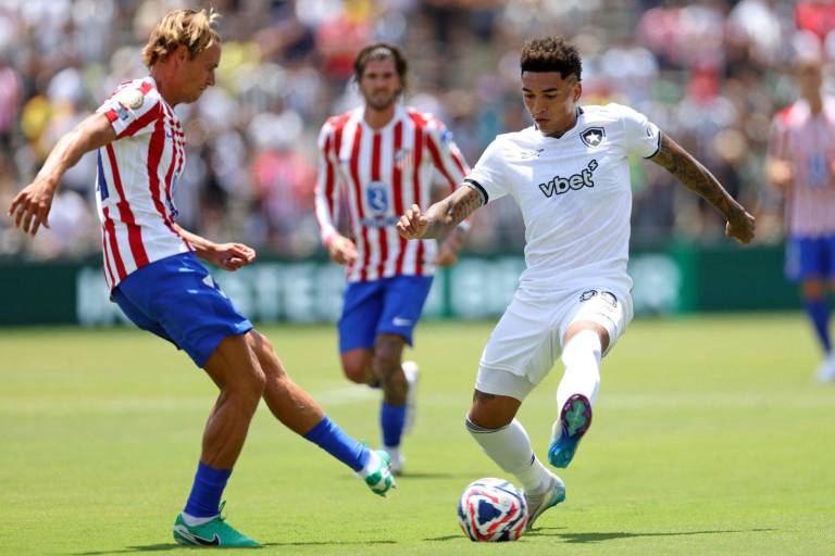 Atlético de Madrid gana por la mínima, pero queda eliminado