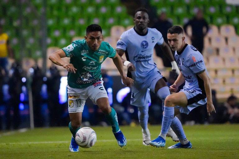 León sale por la hazaña ante América