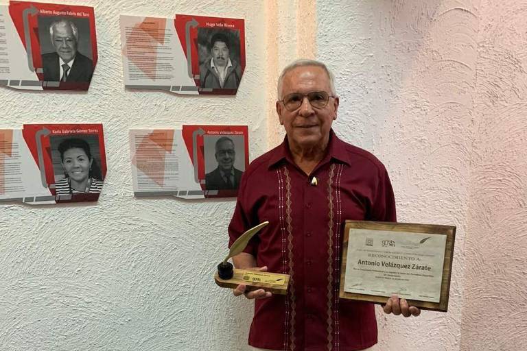 Sinaloense Antonio Velázquez es entronizado al Salón del Periodismo Deportivo Nacional