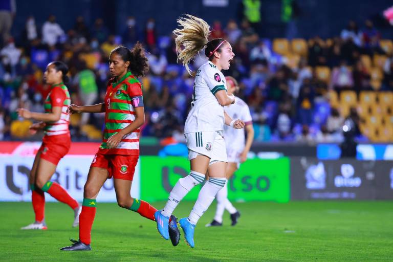 México brilla con goleada 9-0 ante Surinam, en la eliminatoria rumbo al Mundial Femenil
