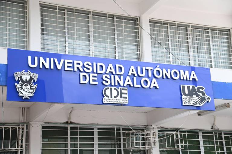 ¡Vanguardia educativa! Con más de 660 docentes capacitados, la UAS alista la implementación del proyecto Bimodalidad 50/50 para el ciclo 2026-2027