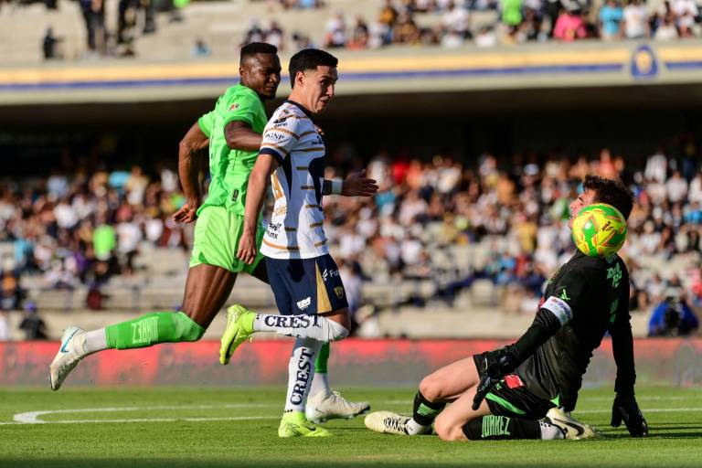 Pumas empata sin goles con Bravos y liga su cuarto partido sin ganar