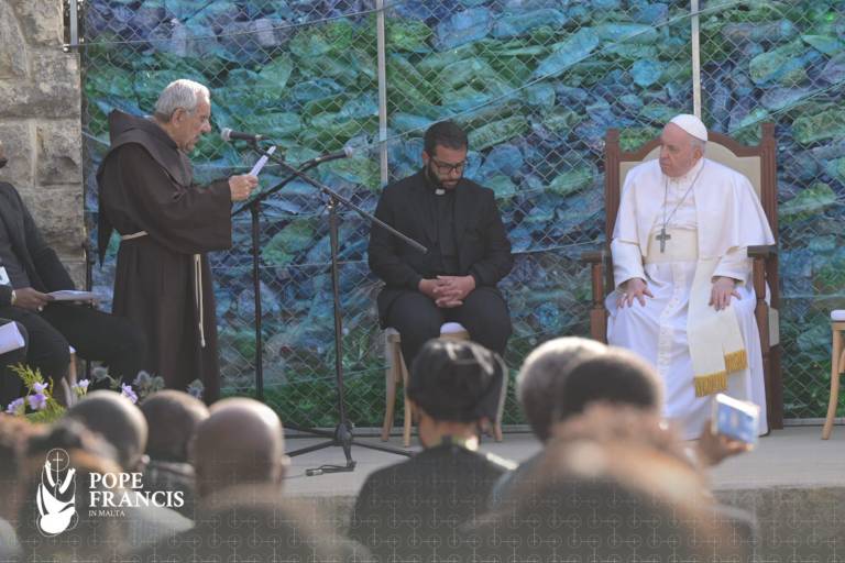 Papa reza por el fin de la ‘sacrílega’ guerra en Ucrania y por ayuda para refugiados