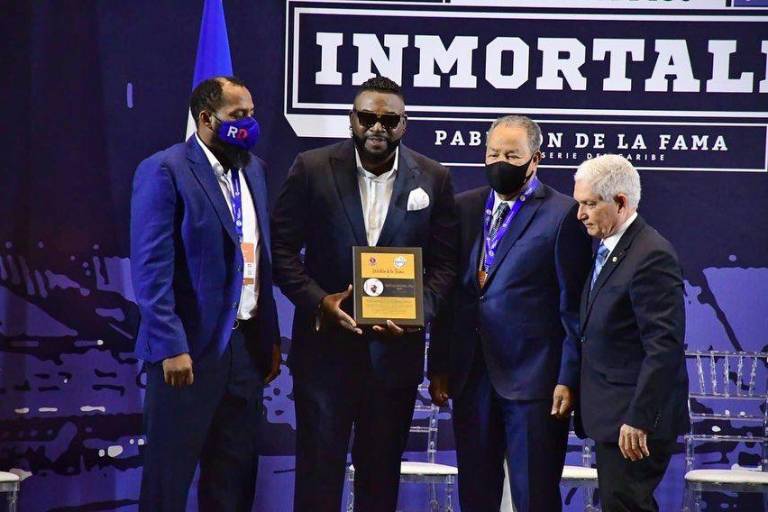 Exaltan a los nuevos inmortales del Pabellón de la Fama del Caribe