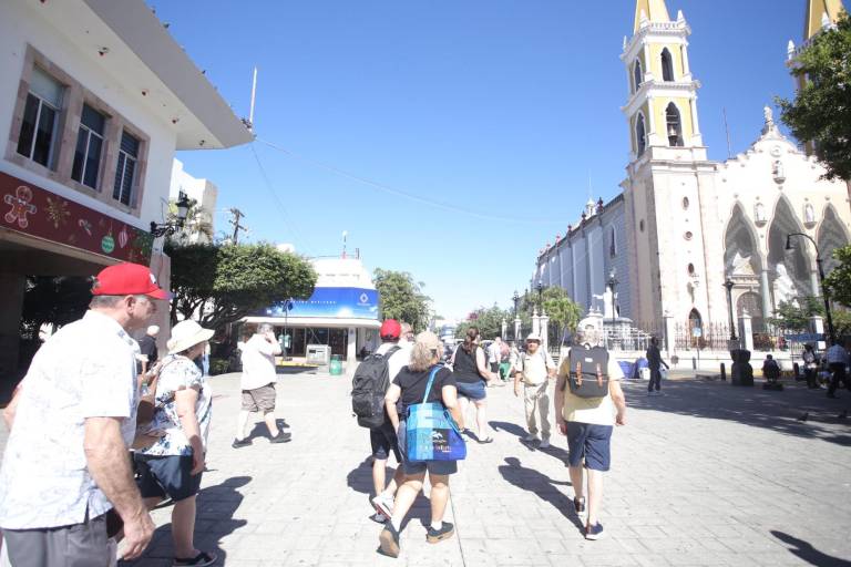 Prevén hoteleros de Mazatlán repunte de visitantes a partir del 20 de diciembre