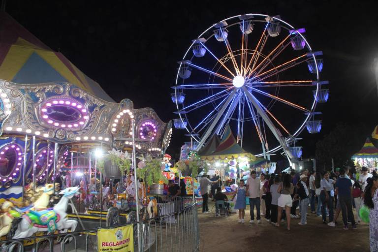 Comerciantes reportan bajas ventas en la Feria de la Primavera en Rosario