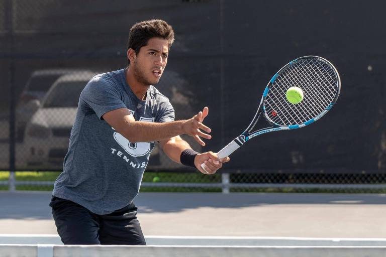 Mazatleco Isaac Arévalo debuta este domingo en Copa Davis