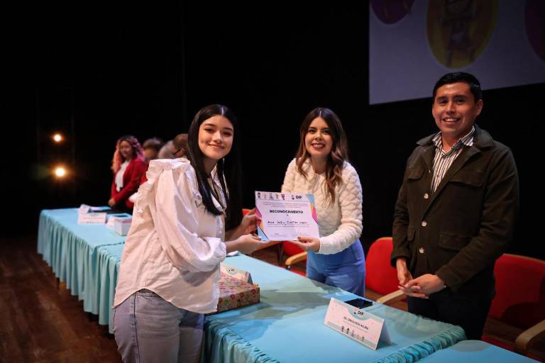 Eligen a Ana Sofía como nueva impulsora de los derechos de niños, niñas y adolescentes 2025 en Culiacán
