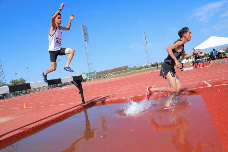 Domina Culiacán Estatal de atletismo