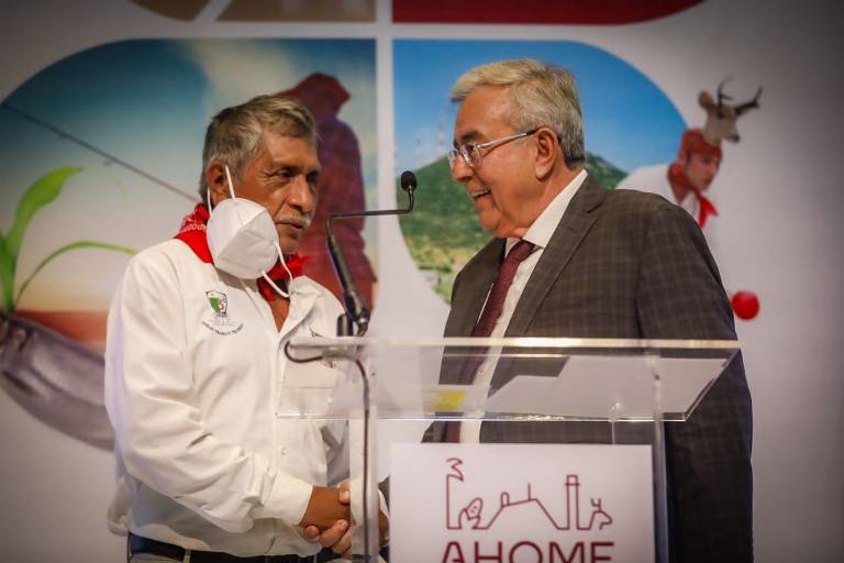 Gobernador pide a indígenas que no desaprovechen la oportunidad de votar en consulta sobre planta de amoniaco en Topolobampo