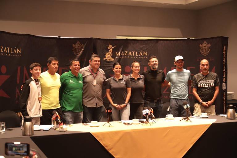 Presentan Liga Imdem de Natación y Circuito de Tenis en Mazatlán