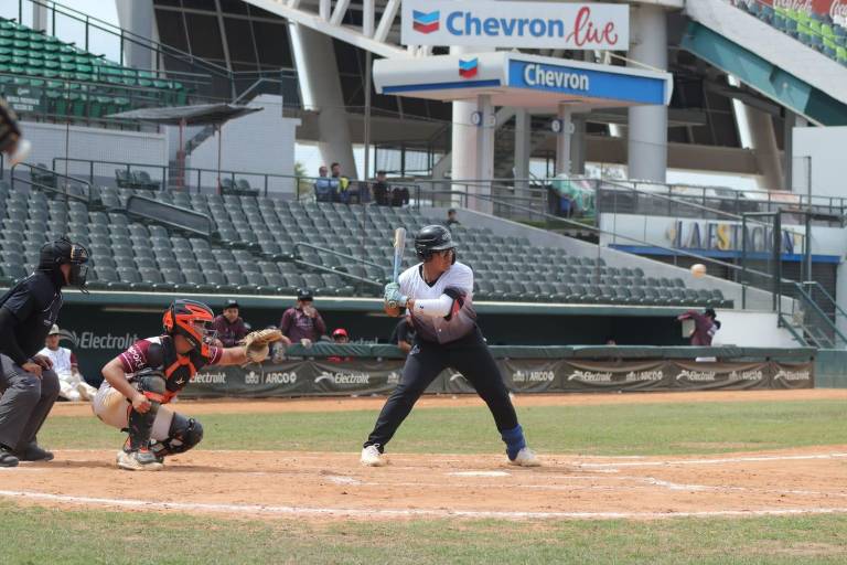 Dobletea Mazatlán, en el arranque del beisbol del estatal de los Juegos Conade