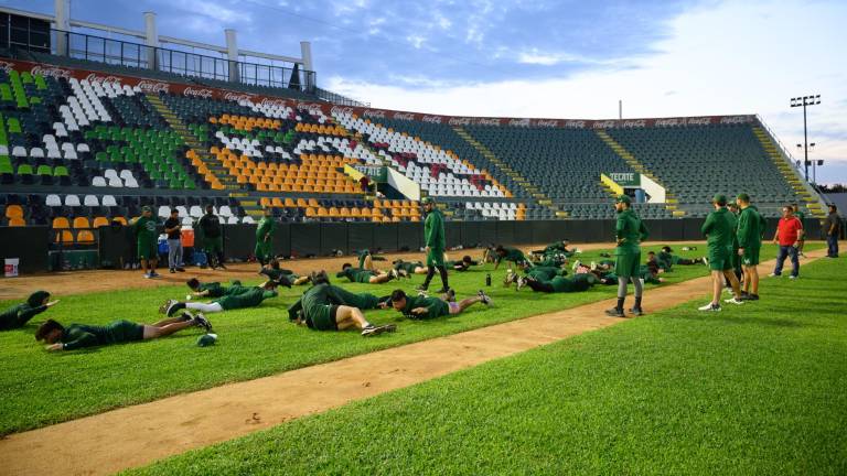 Cañeros de Los Mochis ya comenzó a ponerse en forma desde el lunes, en el Chevron Park.
